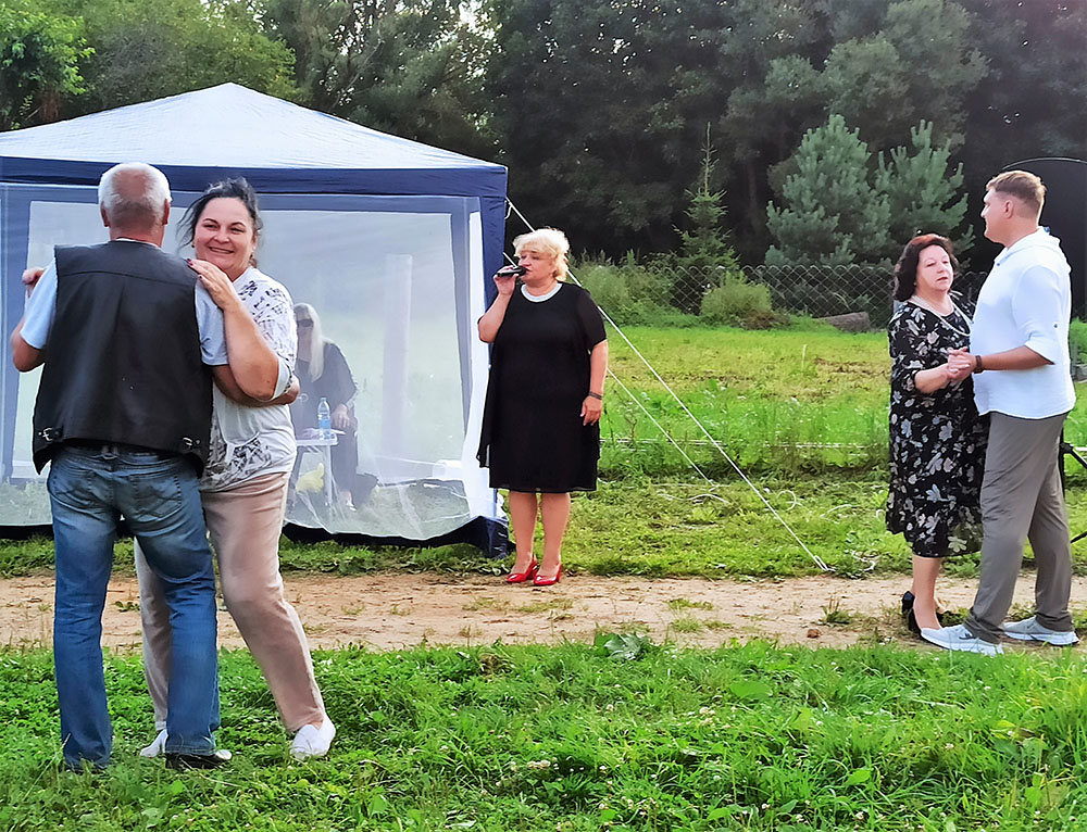 net v tselom mire prekrasney derevni moyey5