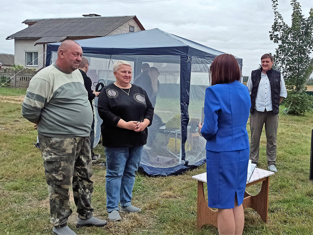 prazdnik derevni rumino2