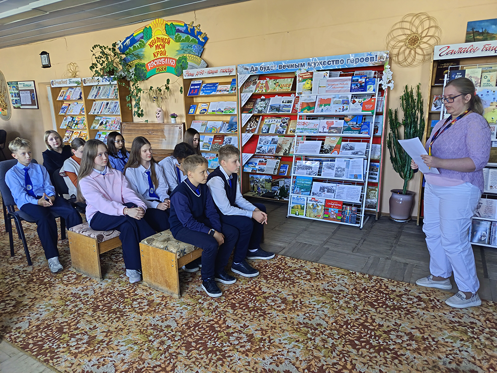 Narod nash yedinstvom gorditsya1