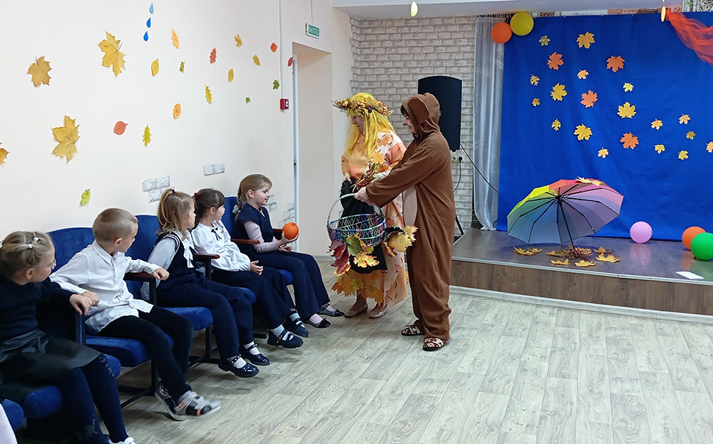 v gostyakh u oseni12