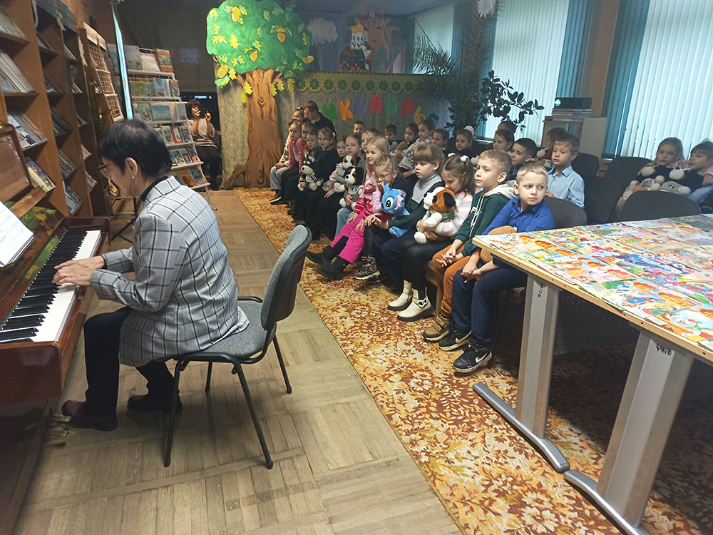 pesnya nachinayetsya s ulybki4