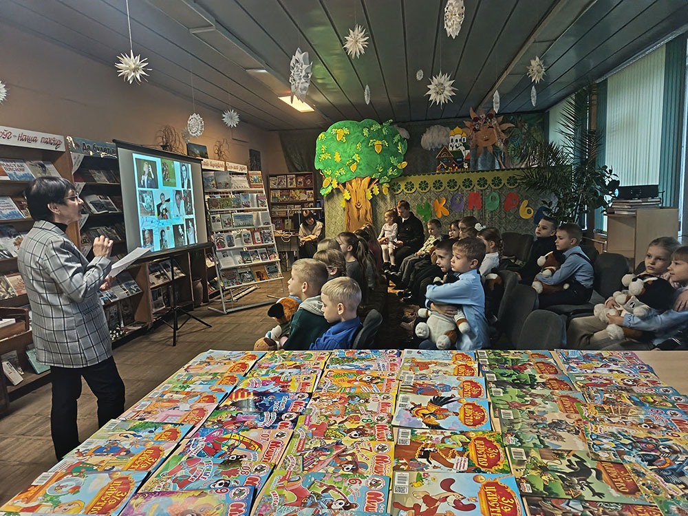 pesnya nachinayetsya s ulybki5