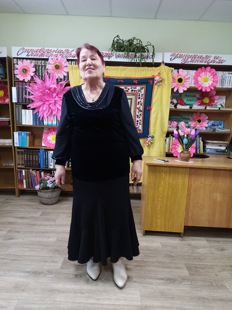 prekrasnykh zhenshchin pozdravlyayem8