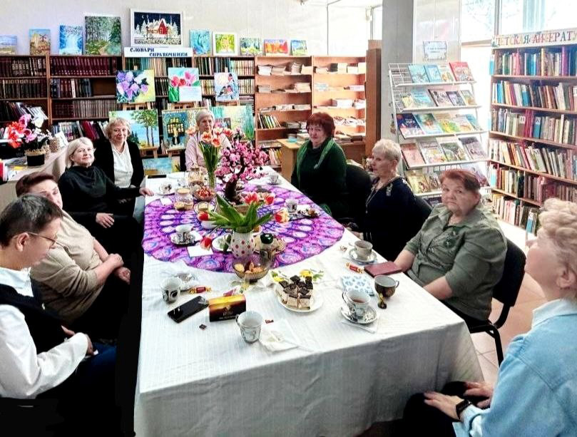 v gostyakh u starogo serviza1