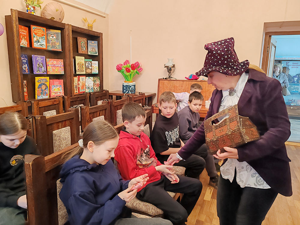 vesennikh krasok karusel17