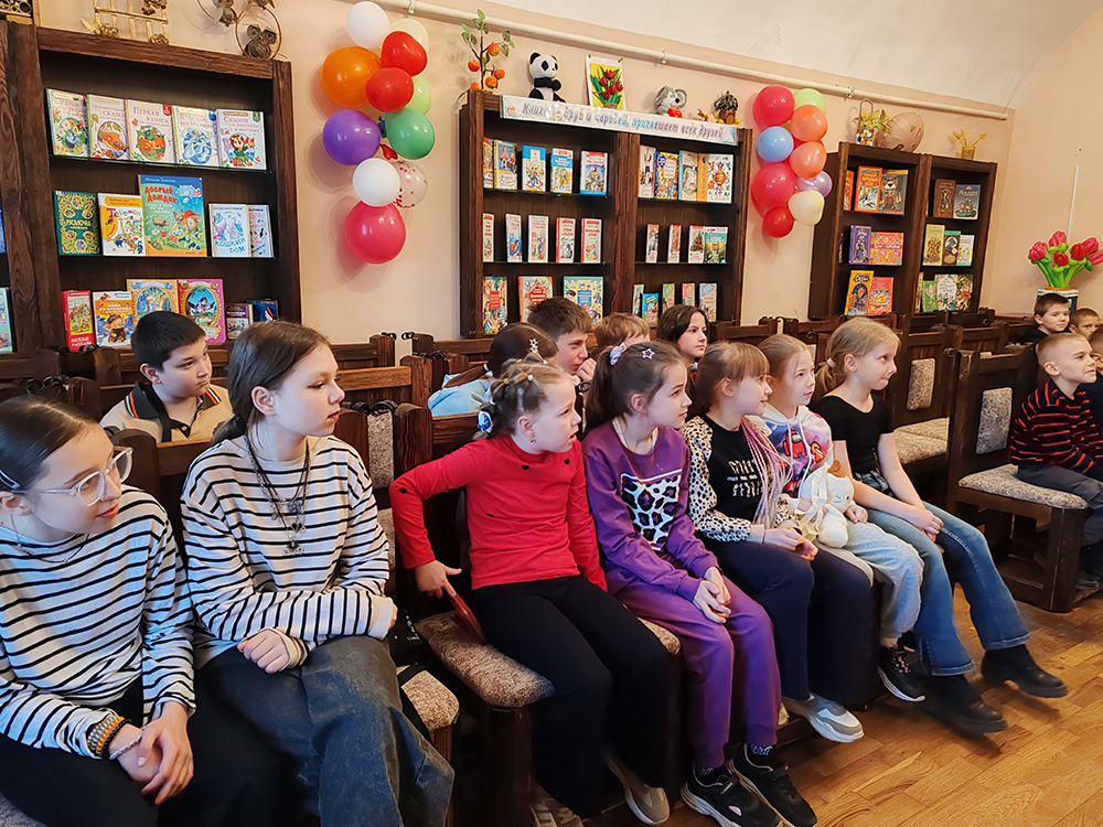 vesennikh krasok karusel29