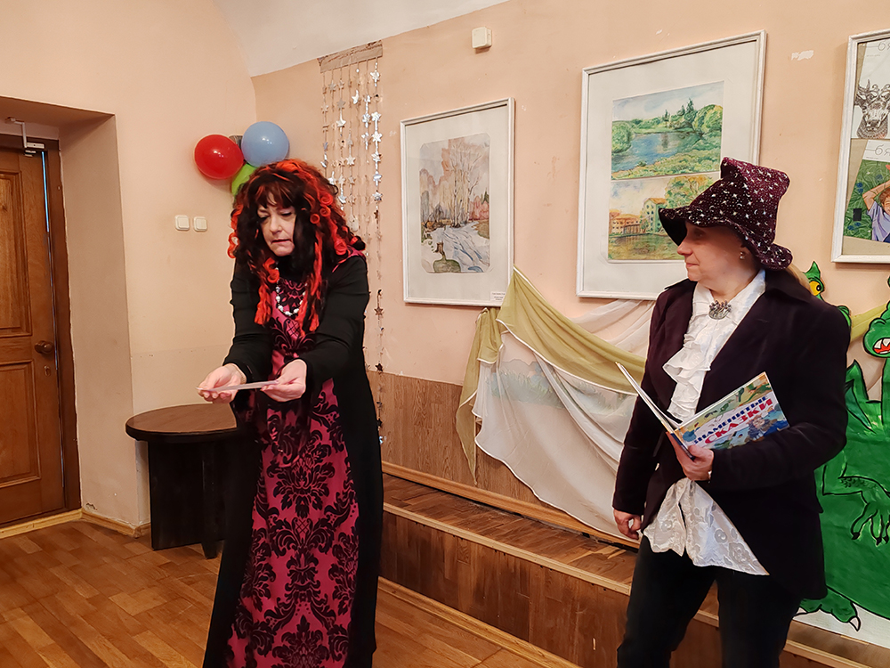 vesennikh krasok karusel5