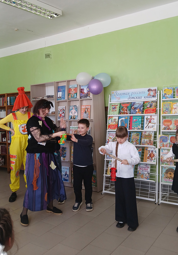 da zdravstvuyet prazdnik knigi13