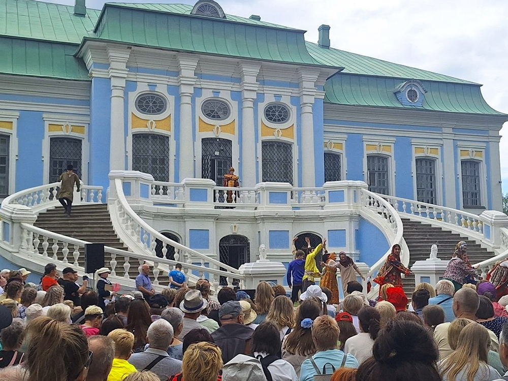 Griboyedovskiy prazdnik8