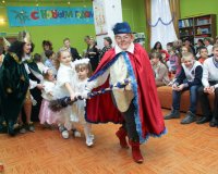 novogodniye-priklyucheniya-zolushki-112