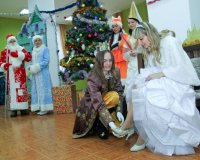 novogodniye-priklyucheniya-zolushki-119