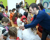 novogodniye-priklyucheniya-zolushki-96