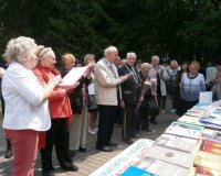 prazdnik-poezii-v-levkakh-40