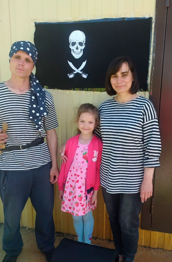 schaste solntse druzhba vot chto detyam nuzhno4