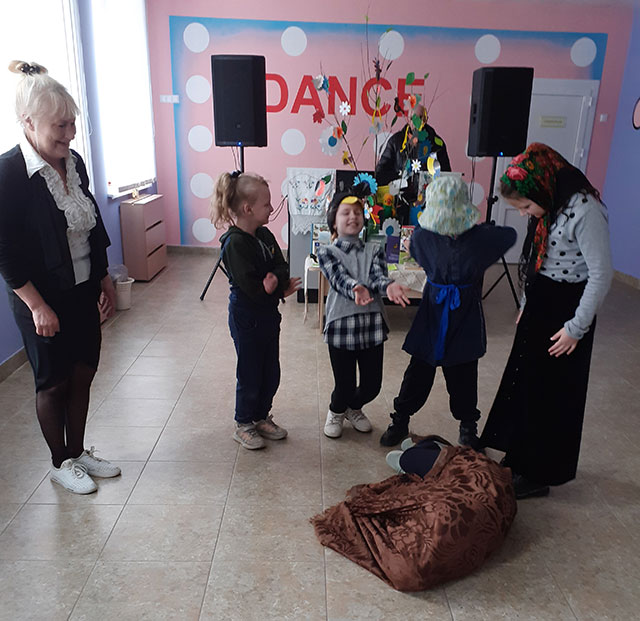 u kazhdoy ptashki svoi zamashki3