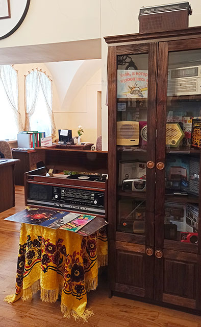 uley v kotorom zhuzhzhit ves mir1