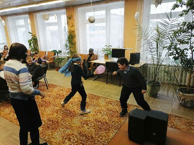 v gostyakh u vozdushnogo sharika3