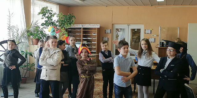 vesele v knizhkin den rozhdenya3